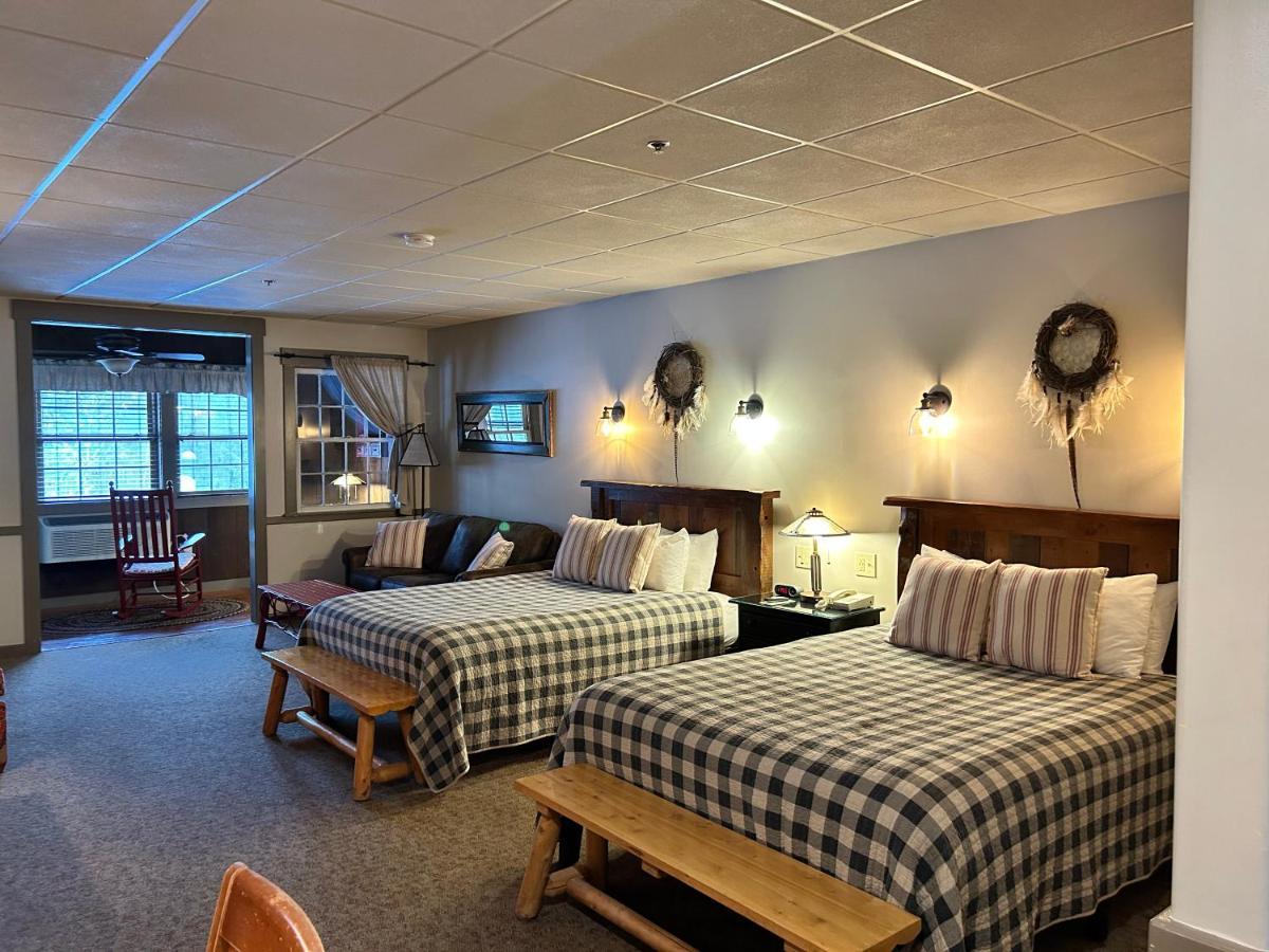 The Common Man Inn, Spa & Lodge 普利茅斯 外观 照片
