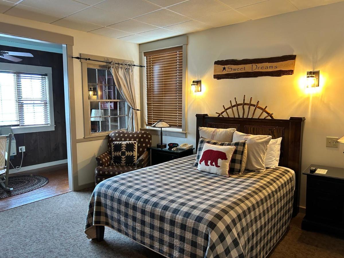 The Common Man Inn, Spa & Lodge 普利茅斯 外观 照片