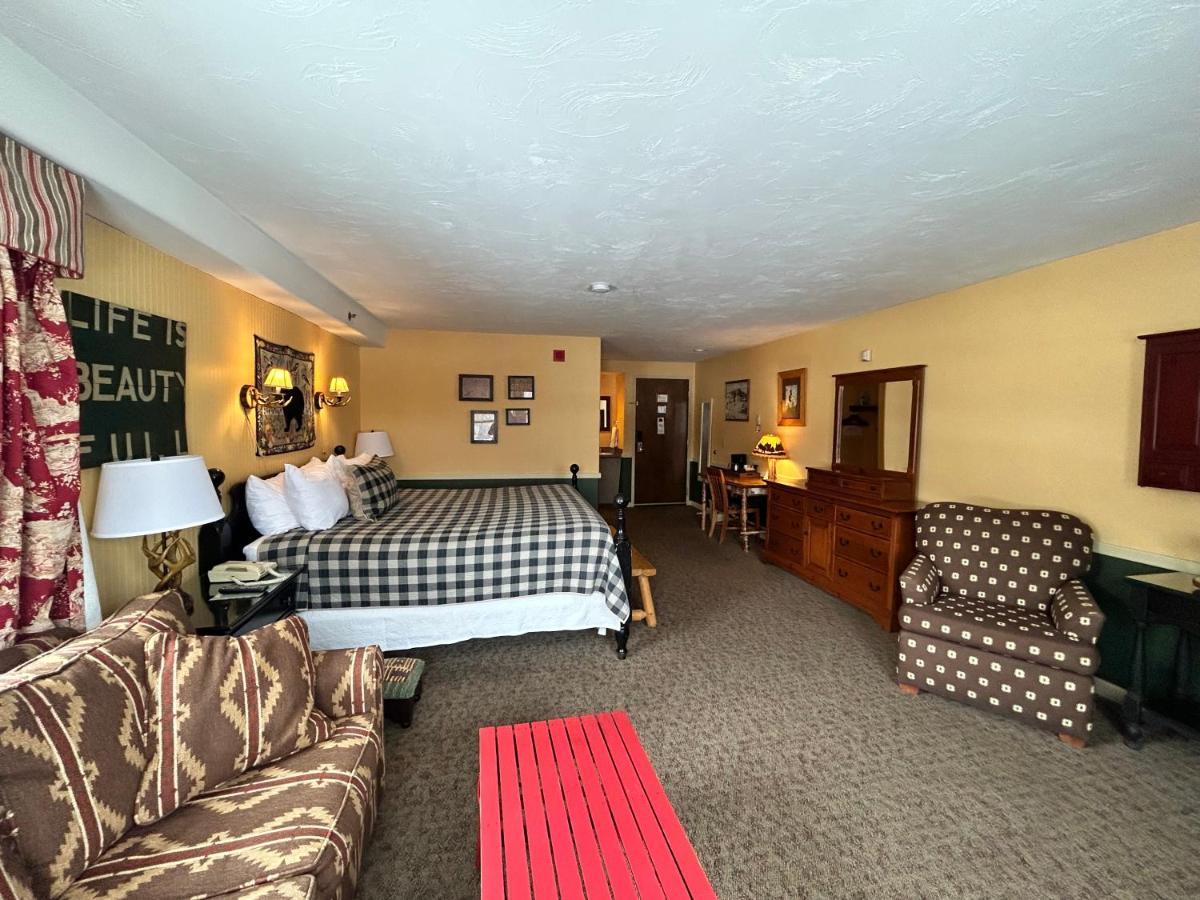 The Common Man Inn, Spa & Lodge 普利茅斯 外观 照片