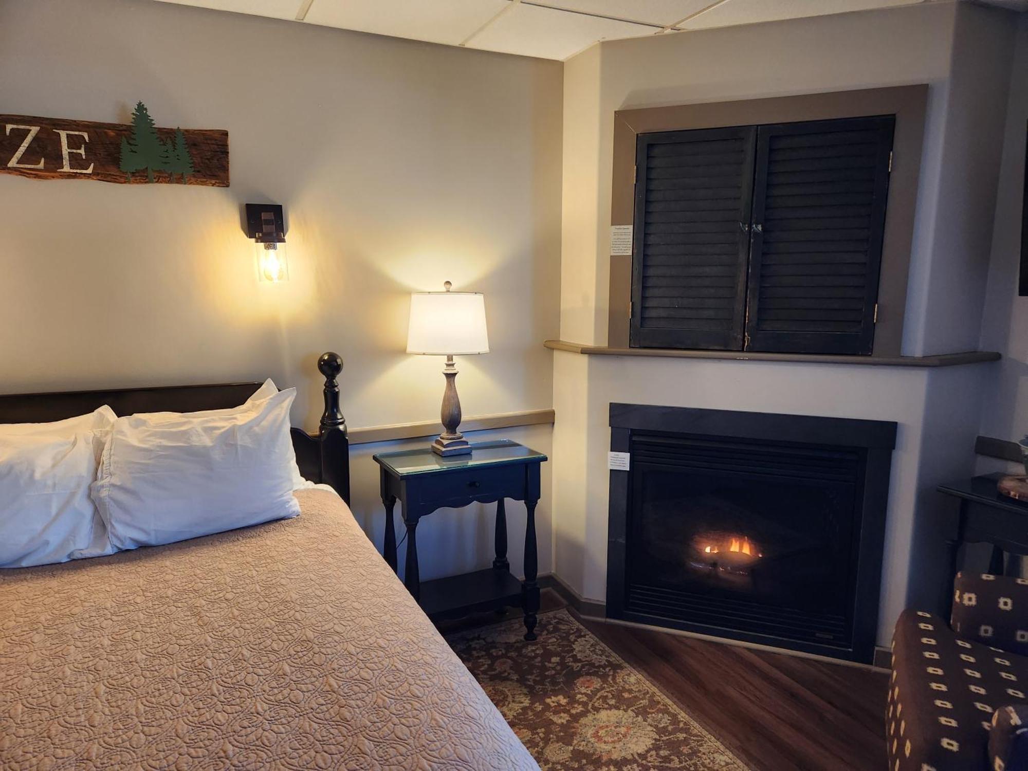 The Common Man Inn, Spa & Lodge 普利茅斯 外观 照片